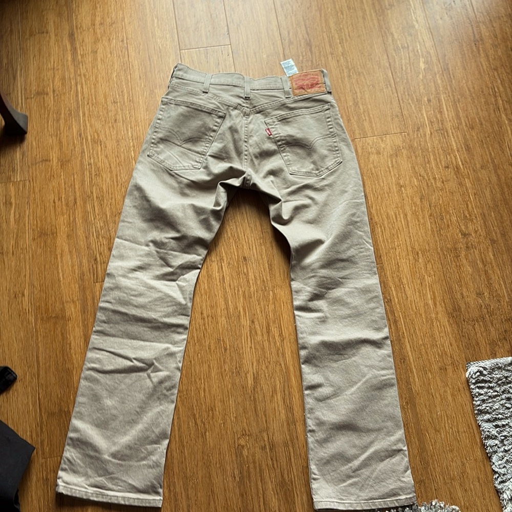 Men’s Levi denim pant #517 size W30 x L30 tan